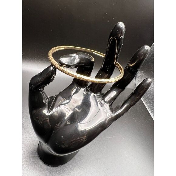 Hammered Gold Bangle Bracelet - Picture 6 of 6